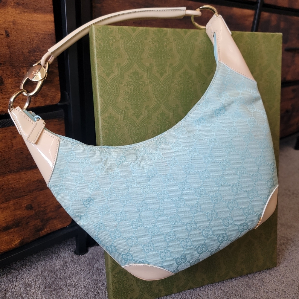 🟢Final Price!! RARE Authentic Gucci GG shoulder bag with Gucci box